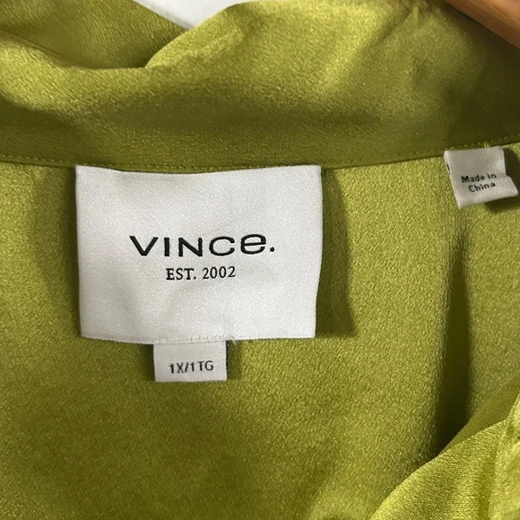 Vince Moss Green Satin Button-Front Blouse Womens plus size 1x - Picture 4 of 7